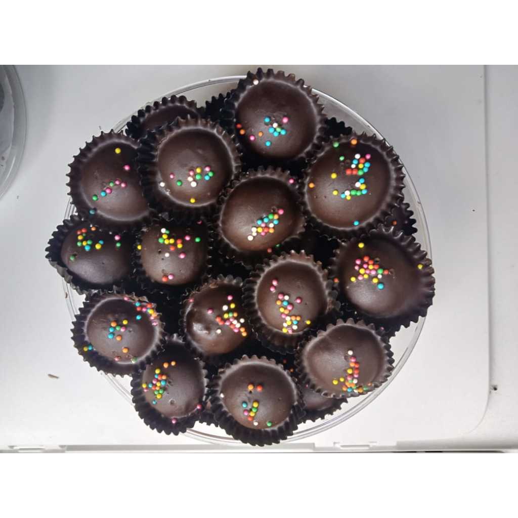 

Bola Coklat Sangat terasa coklatnya