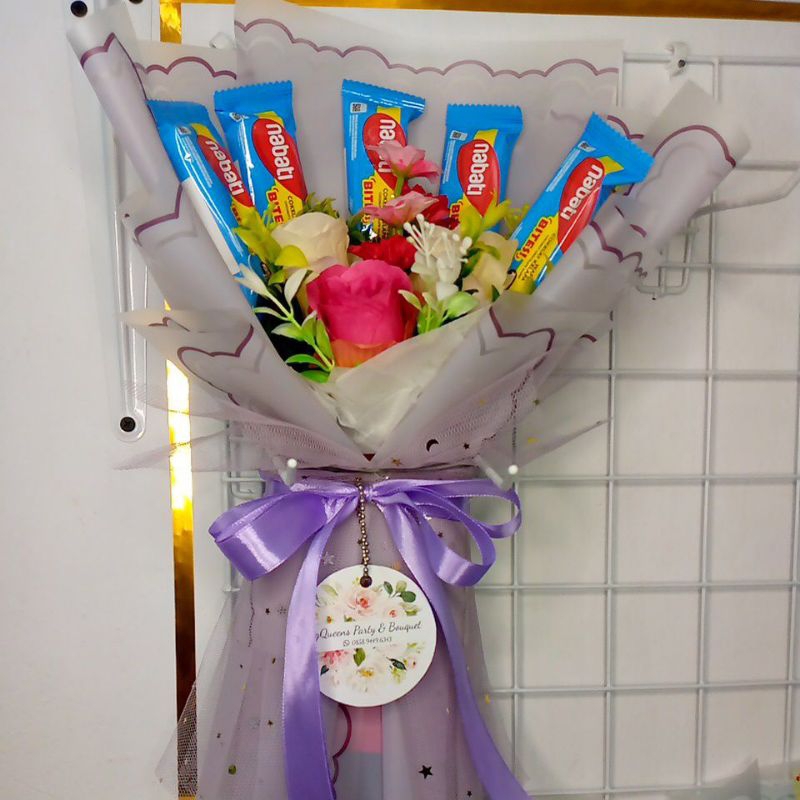 

Buket Mini Bunga dan Snack Nabati