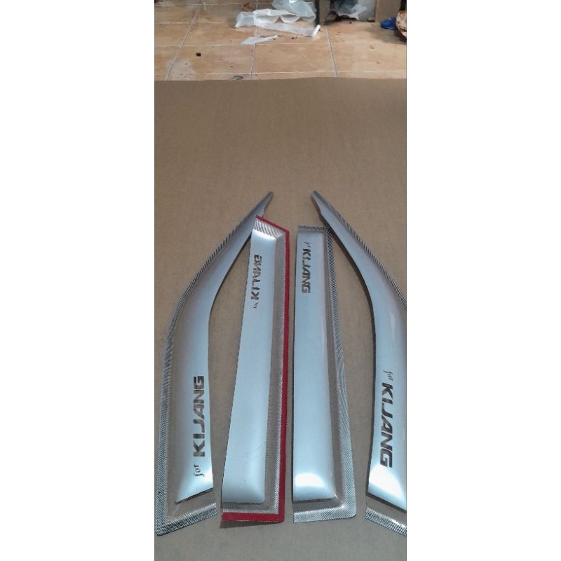 TALANG AIR MOBIL NEW KIJANG KAPSUL/LGX MODEL CEMBUNG SILVER TAHUN 1997-2002