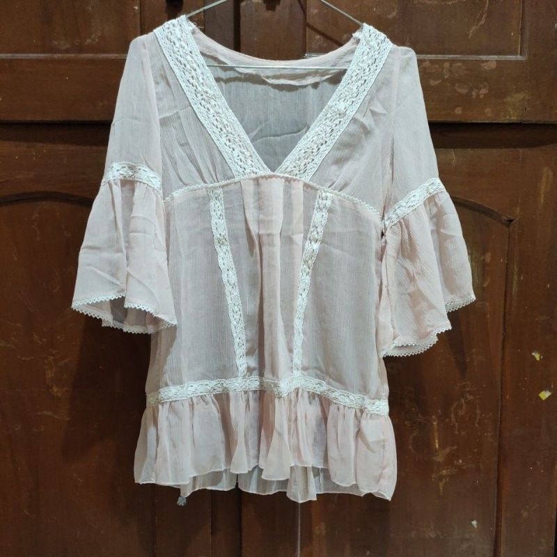 Blouse Tile
