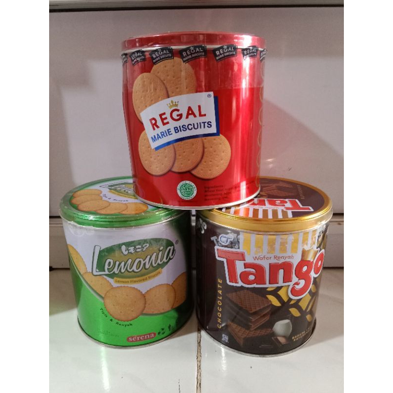 

Bisquit Wafer Renyah Berbagai Varian 550g/650g/290g.