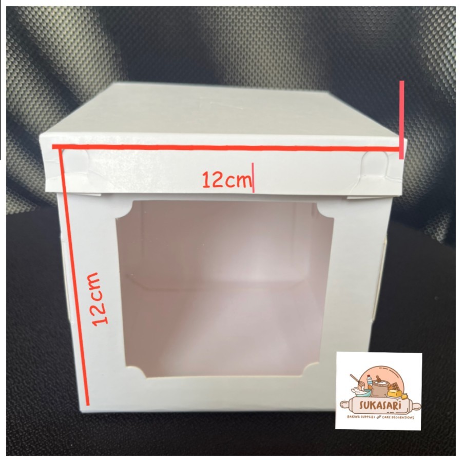 

Dus Ivory Mika putih 12x12x12 cm cake box kue tinggi hampers