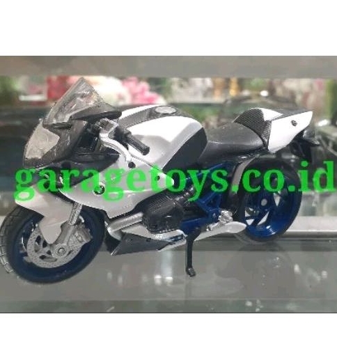Maisto 1:18 Diecast BMW HP2 Sport