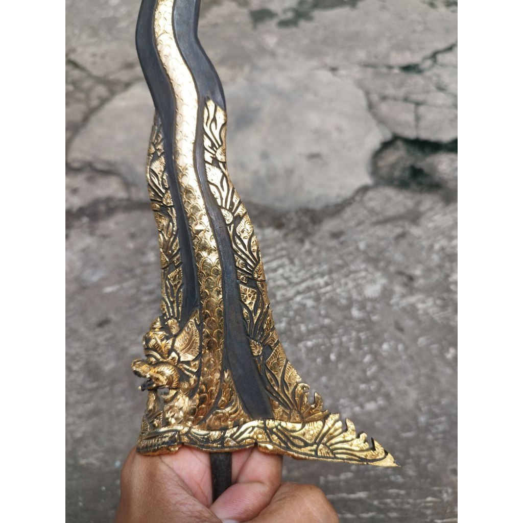 Keris Naga Sosro Sabuk Inten pamor Keleng dan Keris Naga Sapto