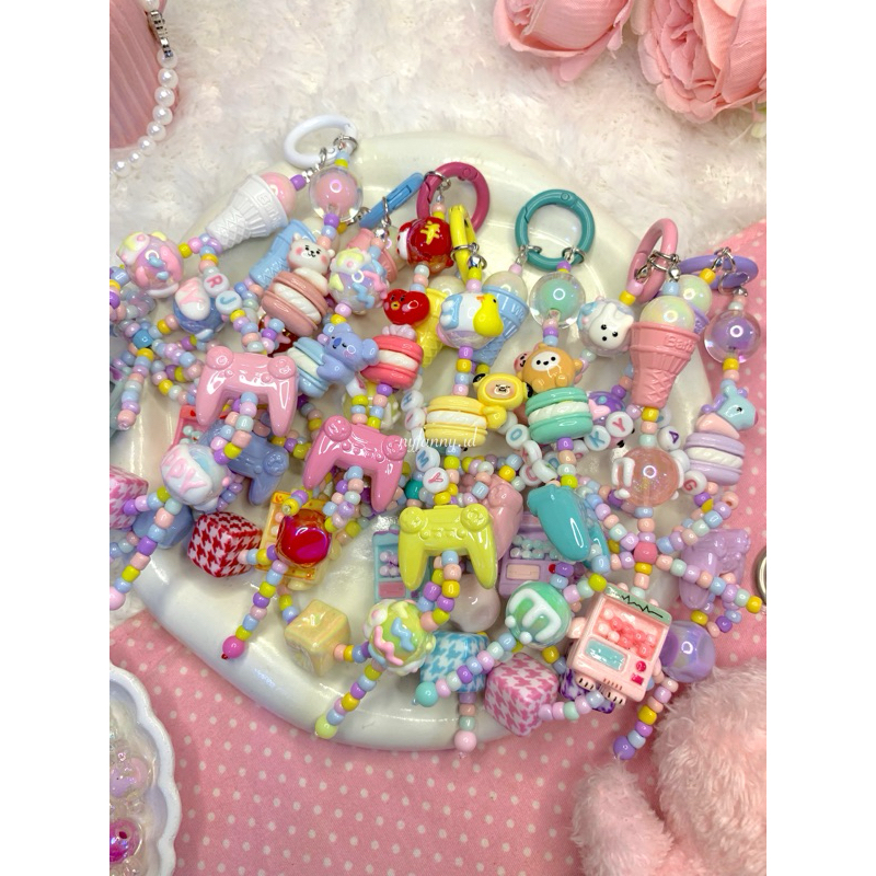 BT21 Macaron Phone & Bag Charm