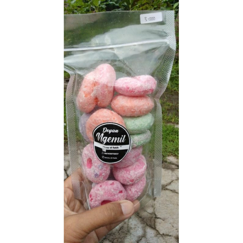 

getas donat /donat warna manis