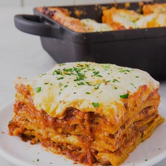 

Beef Lasagna Hampers Parcel Ramadhan Family Size