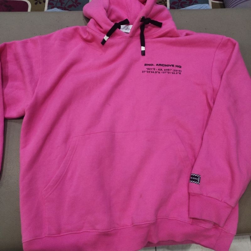 hoodie pink fushia 2nd archive backprint