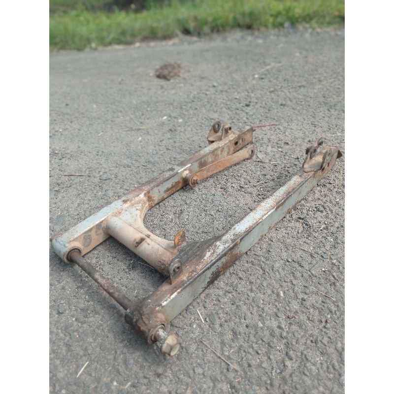 swing arm jupiter z original bekas