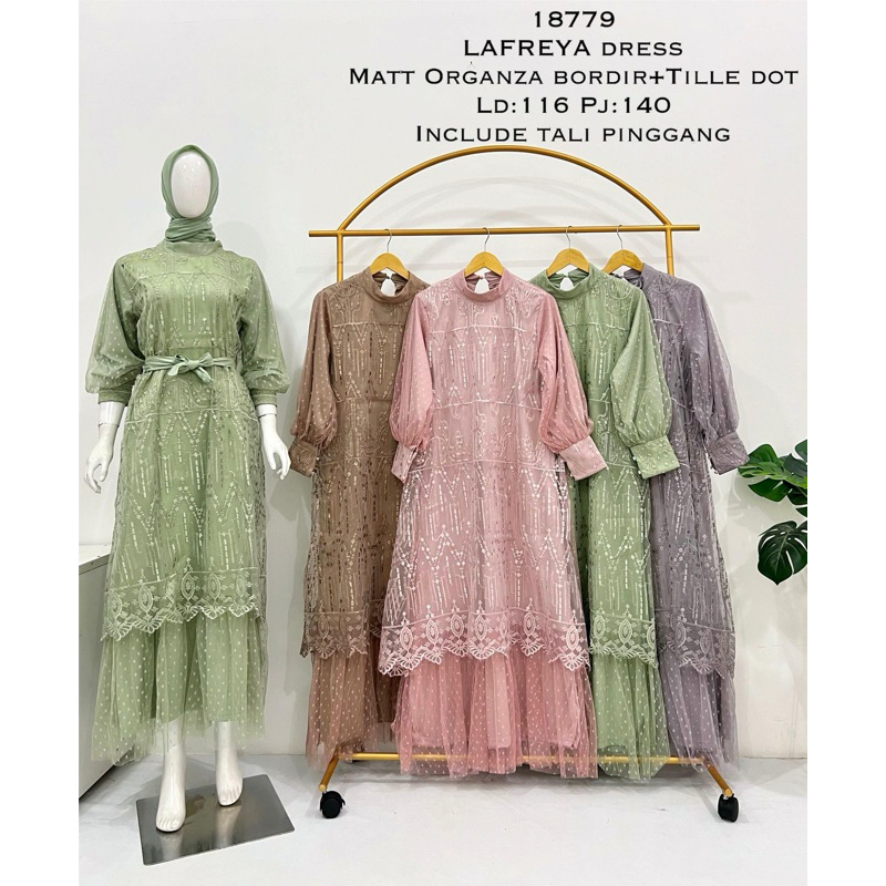 Lafreya Dress brukat organza mewah