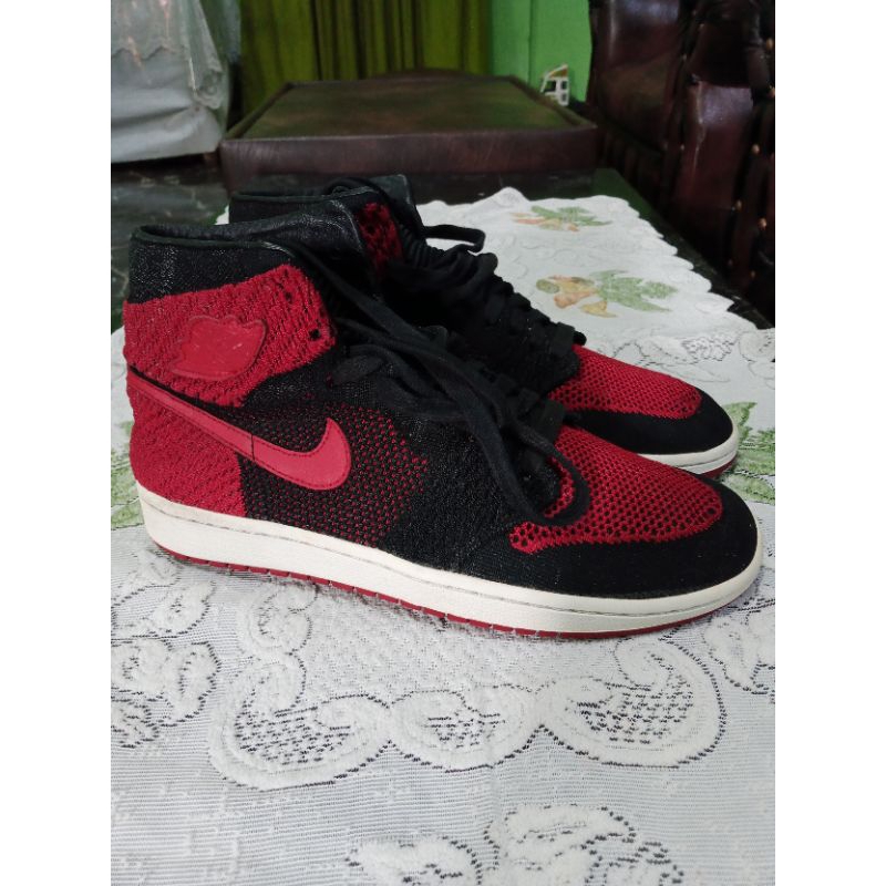 Sepatu Sneaker Air Jordan 1 Retro High Flyknit Bread Size 42