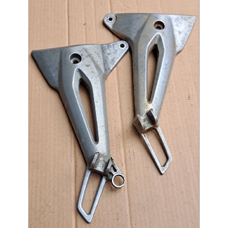 postep fostep foodstep pijakan kaki belakang HONDA SUPRA FIT NEW ORIGINAL AHM