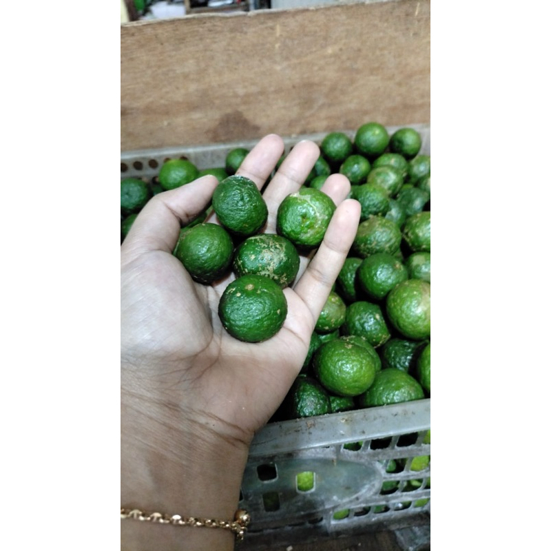 

jeruk limau 250 g