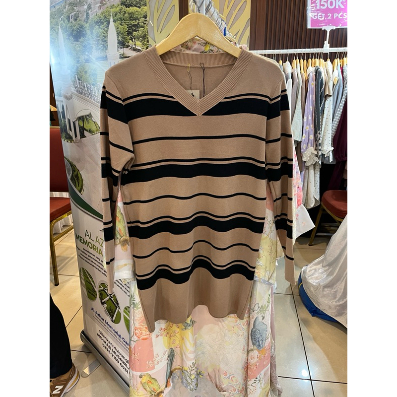 Sweater Tunik Stripe Wanita