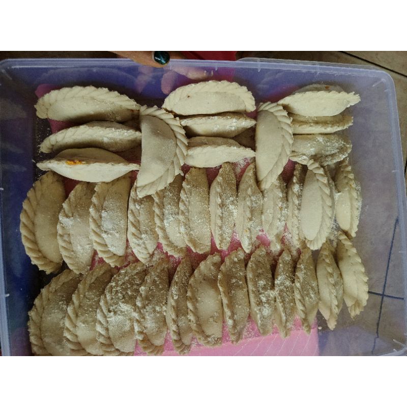 

Cireng Frozen isi Ayam Suwir Mercon