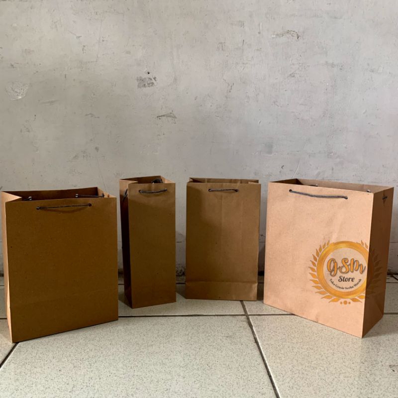 

PAPERBAG COKLAT Per 1pcs (MINIMAL ORDER 12PCS) Tas kertas Tas hampers kado Hajatan Souvenir pernikahan Tas Tenteng