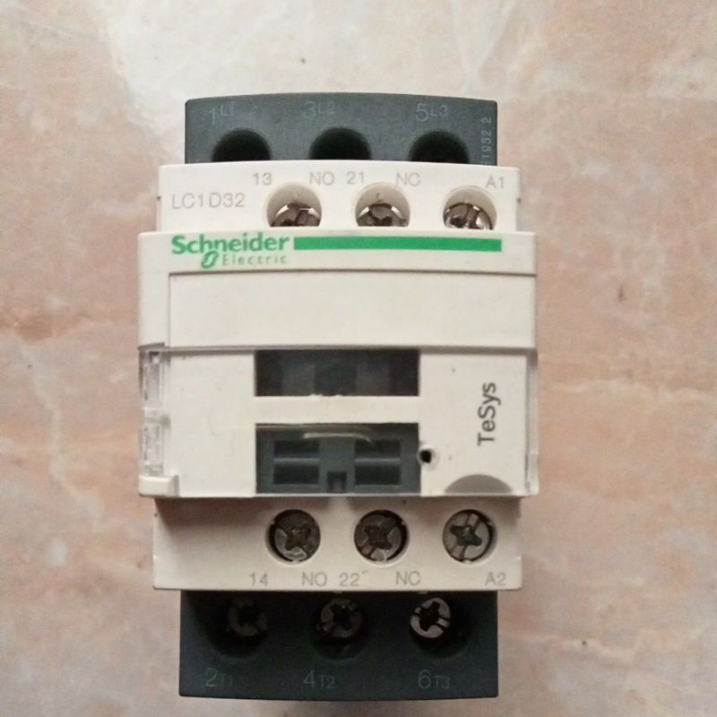 KONTAKTOR LC1D32/ 50A