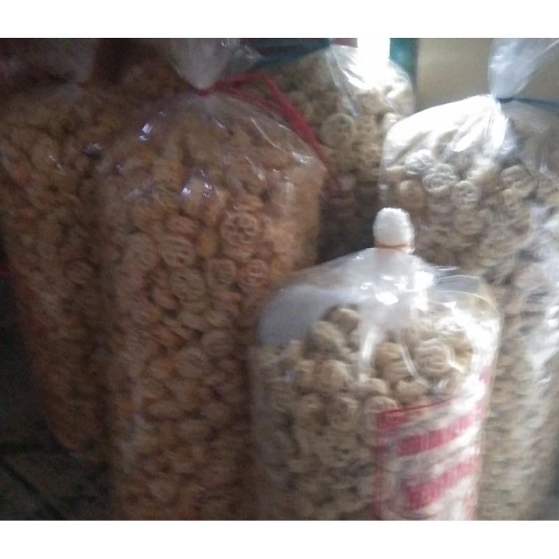 

krupuk bantat seblak ngeproozzz