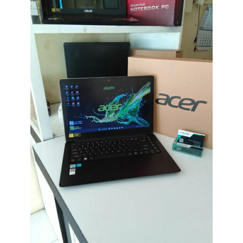 Acer Swift 3 core i5-7 SSD M.2 Nvme