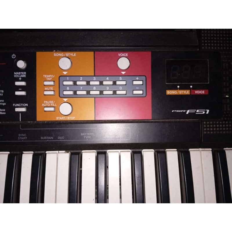 Keyboard Yamaha PSR F51