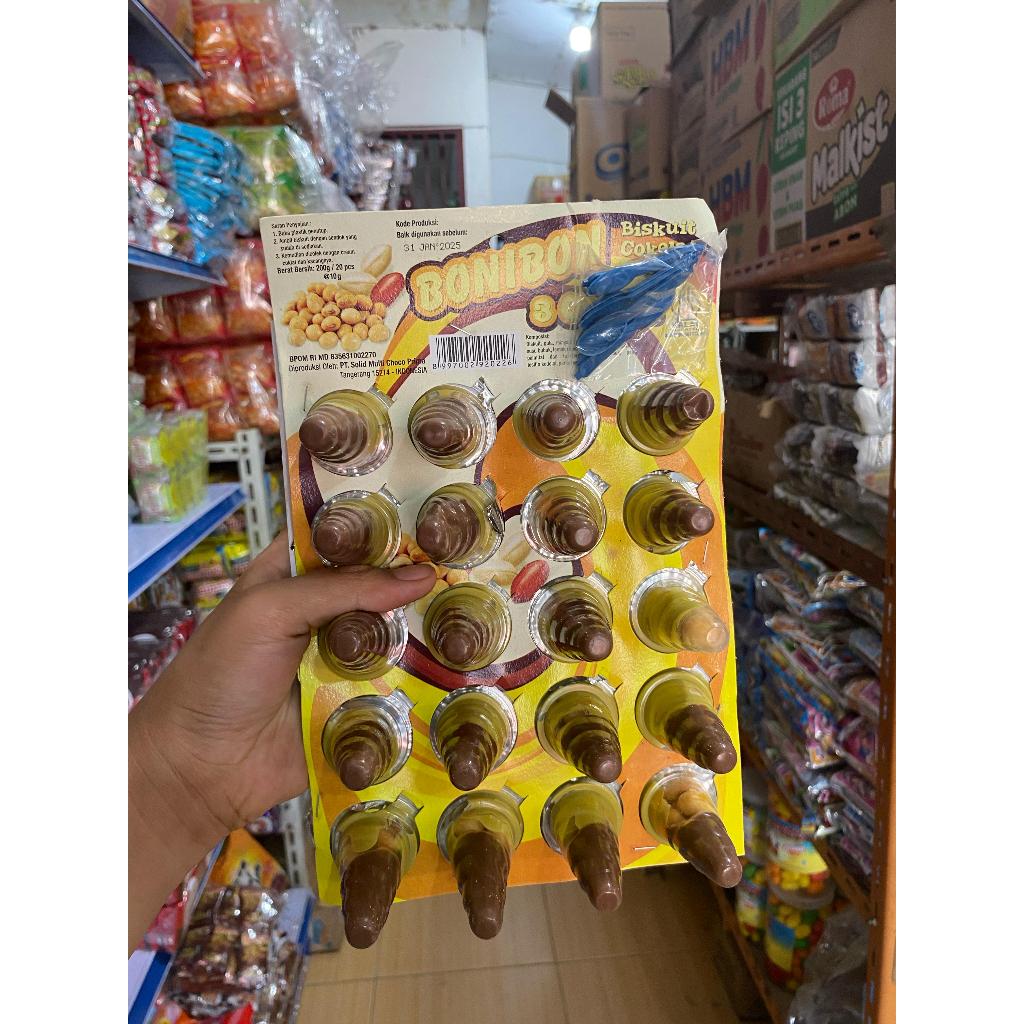 

Biskuit Cokelat Kacang BONIBON 3 Combi