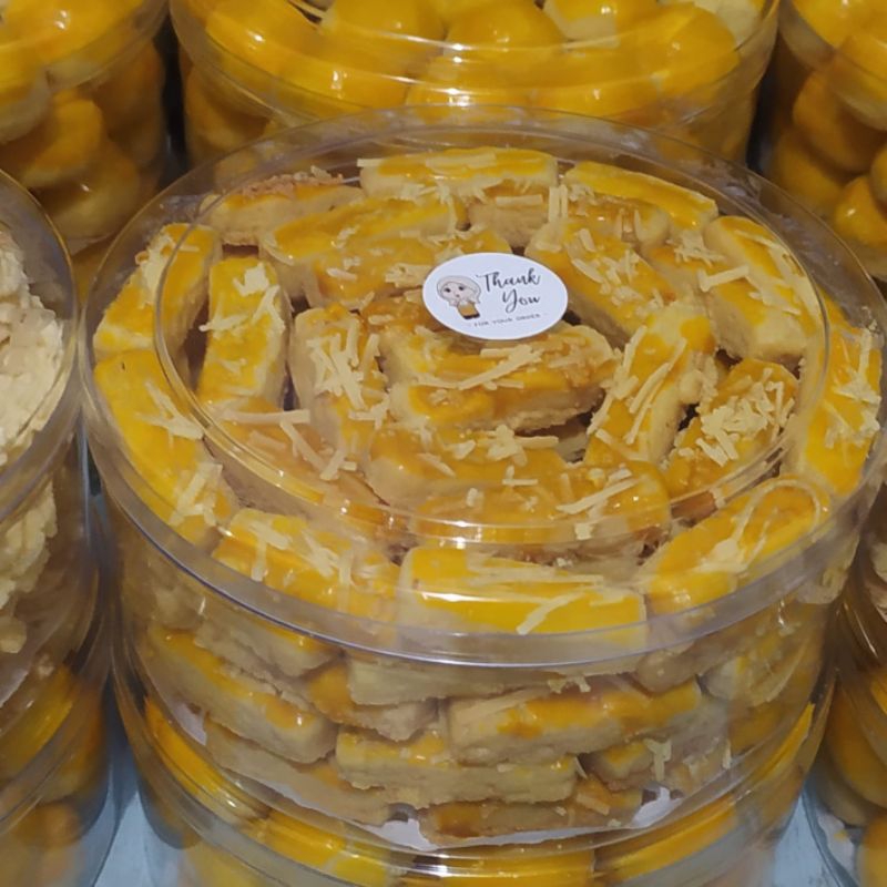 

Kue Kering Kastengel keju Berat 500 Gr