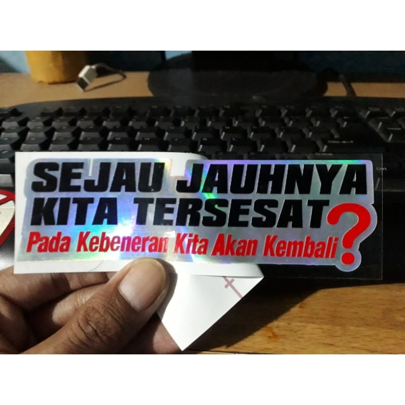 

Stiker cutting logo timbul kata bisa custom sejauh jauhnya tersesat pada kebeneran kita akan kembali