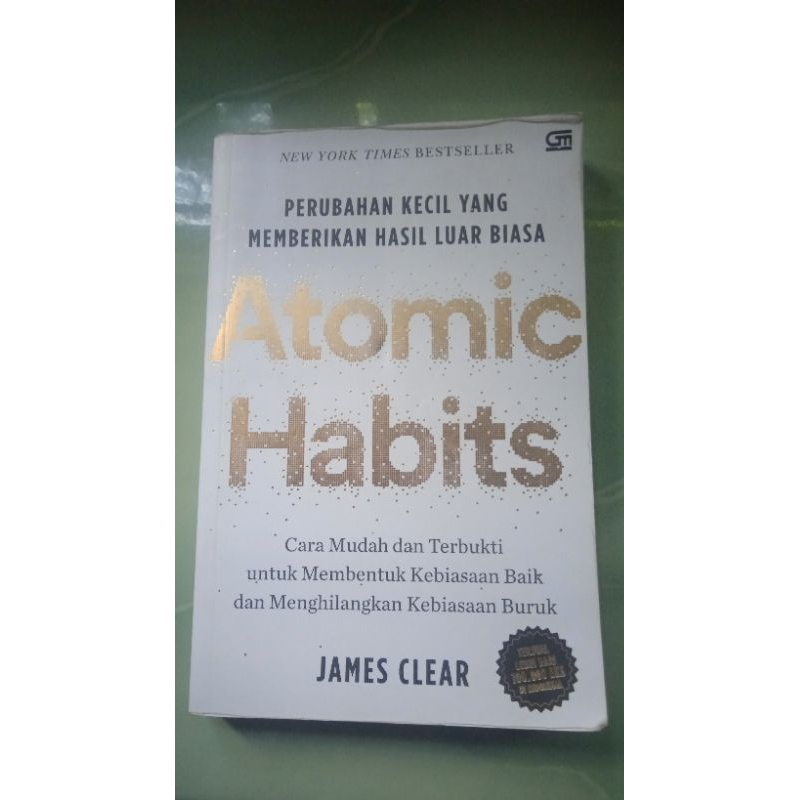 Preloved buku atomic habits