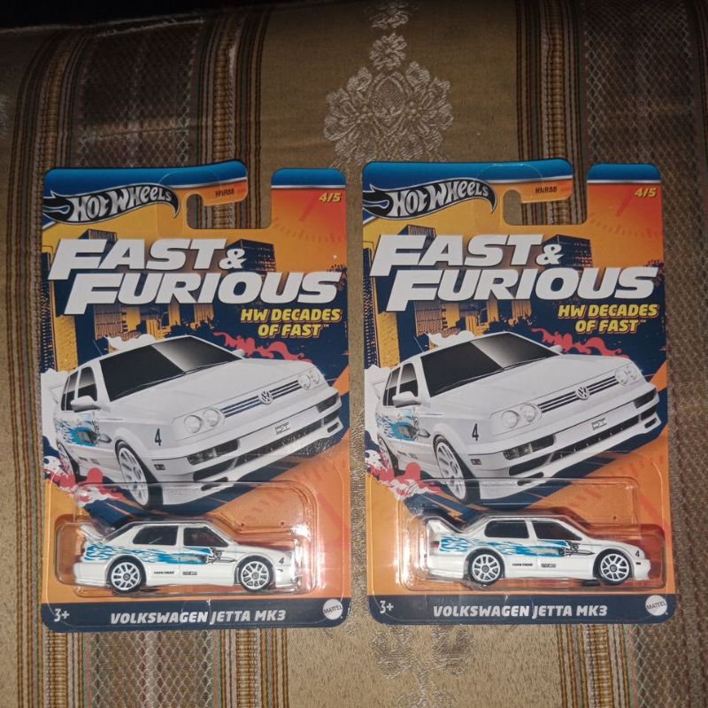 2pc hotwheels vw jetta