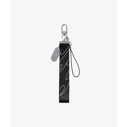 preorder keyring dday tour merch suga