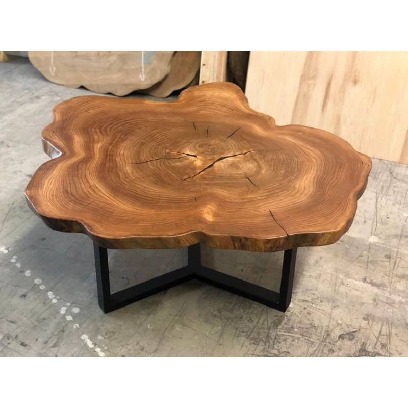 meja makan potongan kayu kaki besi