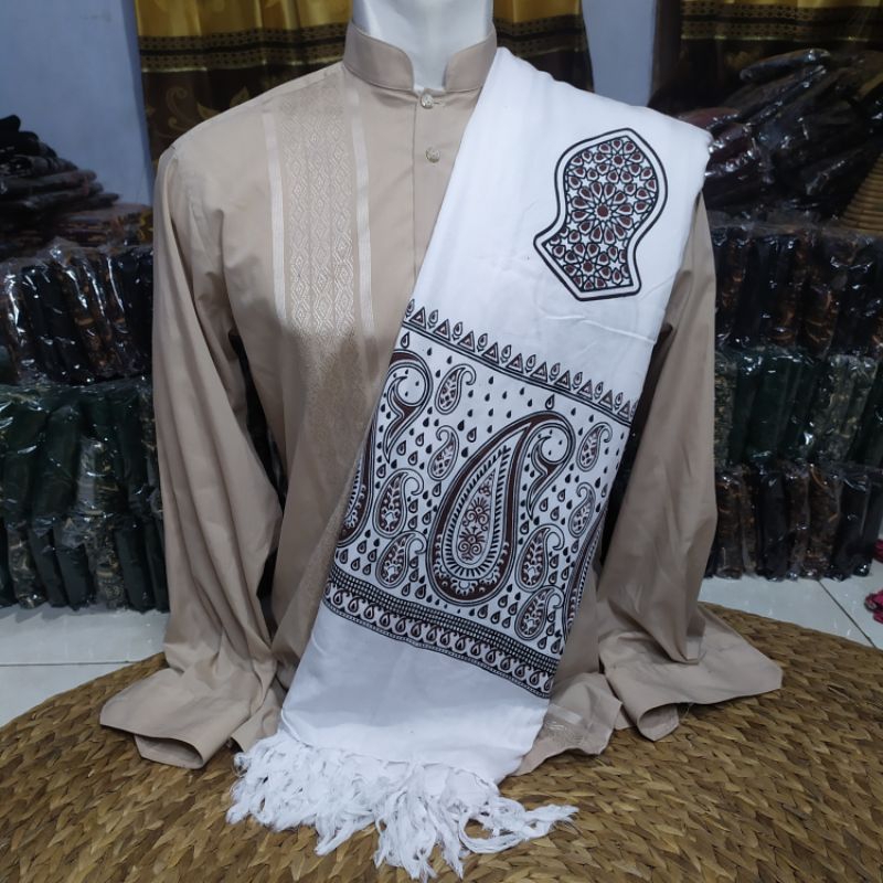 Sorban Terompah Kashmiri Rida Putih Panjang Haji Habib