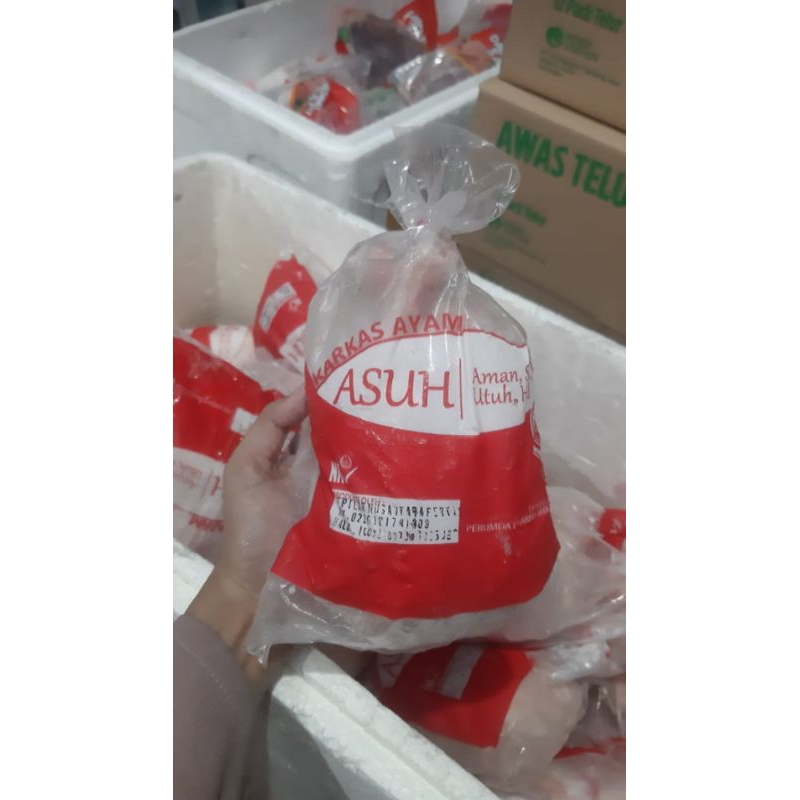 

Ayam Utuh Asuh ±1kg