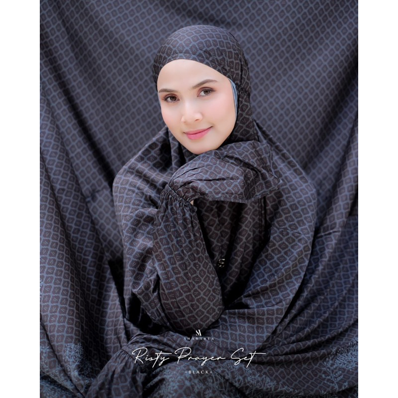 Risty Prayer Set ( Mukena + Pouch ) by shArarea