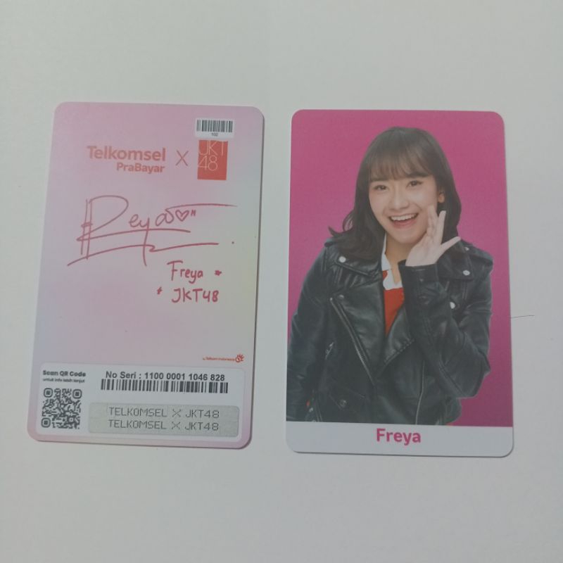 Photocard Official 100% JKT48 × Telkomsel Freya