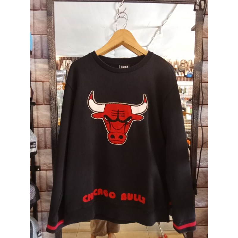 Chicago Bulls Crewneck Sweater Original hitam bordir merah