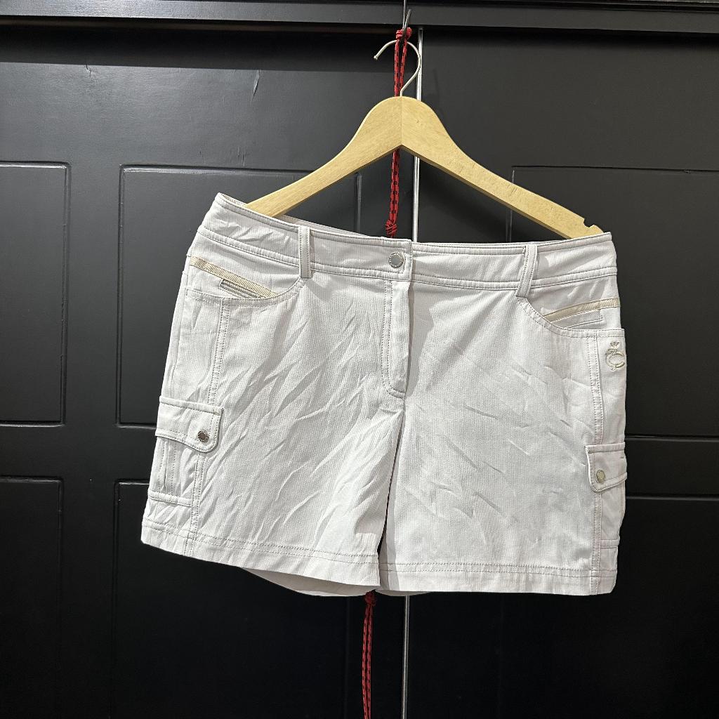 celana pendek wanita louis castel 31 32 abu