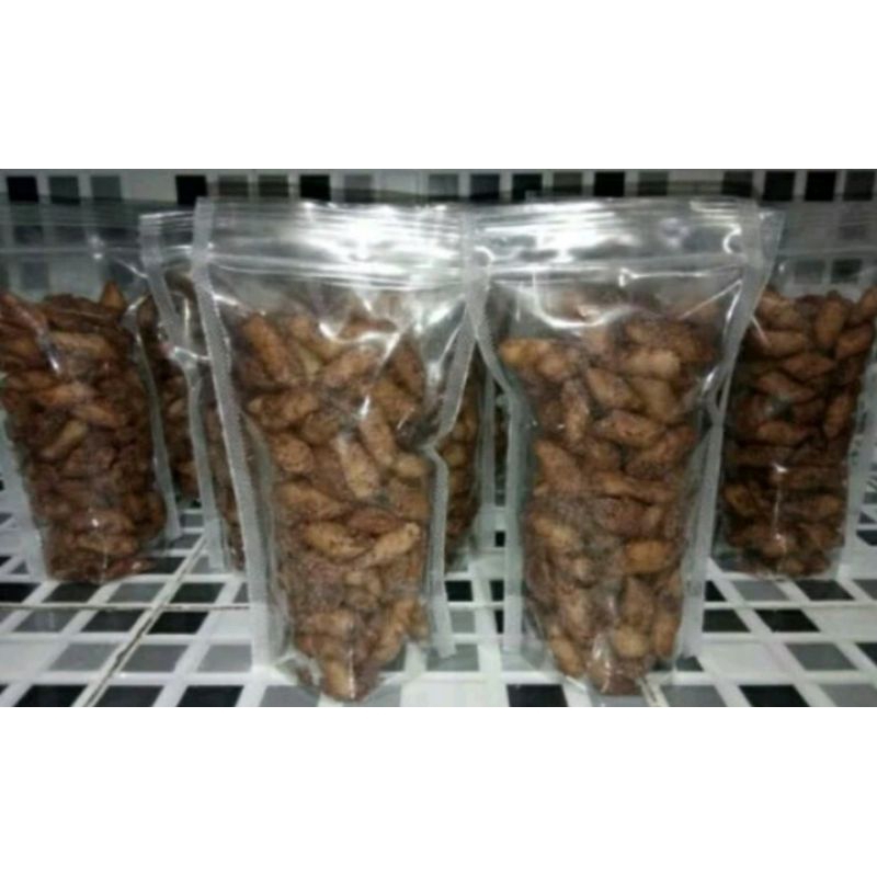 

keripik kulit lumpia coklat cokolatos 100 gram renyah dan gurih minimal order 2 bks