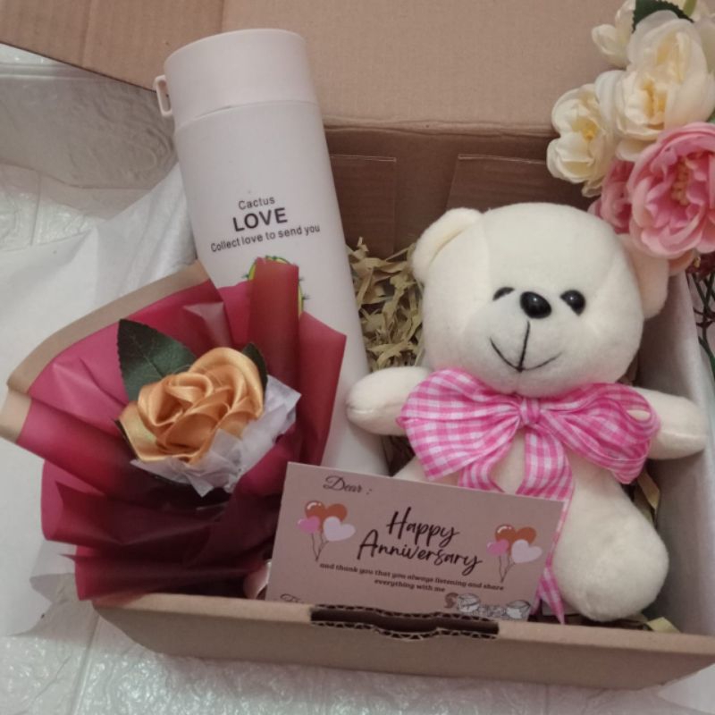 kado ulang tahun cewek , hampers untuk cewek , hampers wisuda buket , hampers box Terlucu