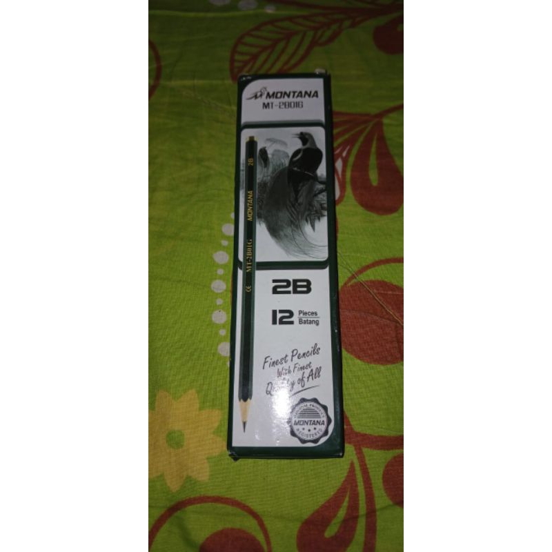 

1 set pensil isi 12pcs