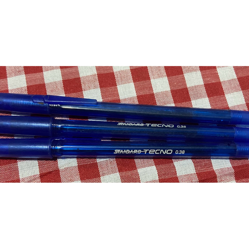 

Pen Standard Techno warna biru