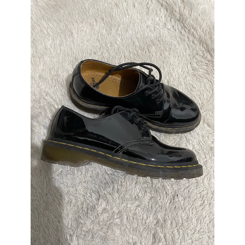 Dr. Marten Low Boot 1461