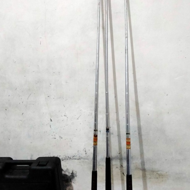 Stick golf bahan joran