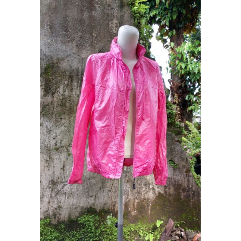 JACKET PARASUT PINK GLOSSY