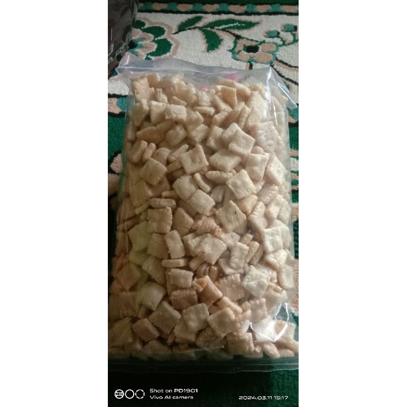 

krupuk tahu