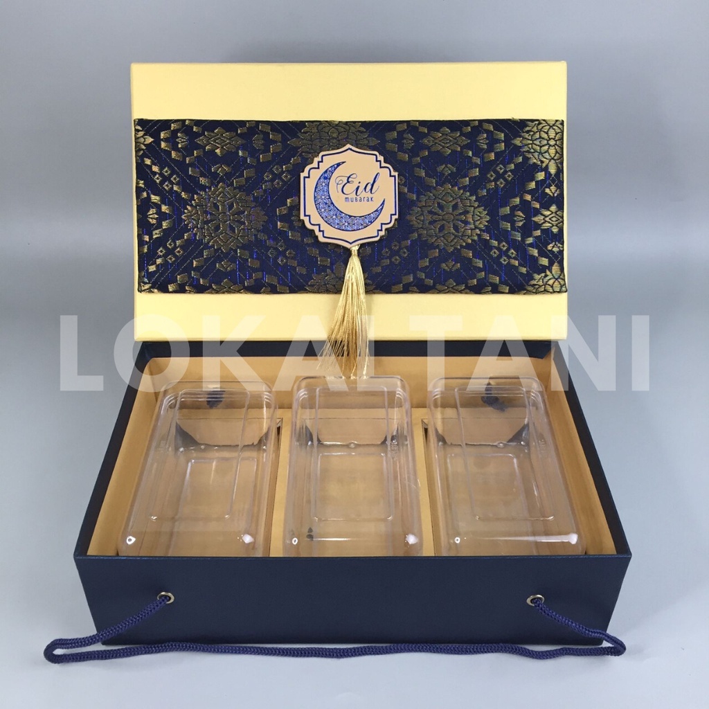 

Hardbox Songket Lebaran Rumbai Premium Hardtop/Isi 3 Toples 350Gr