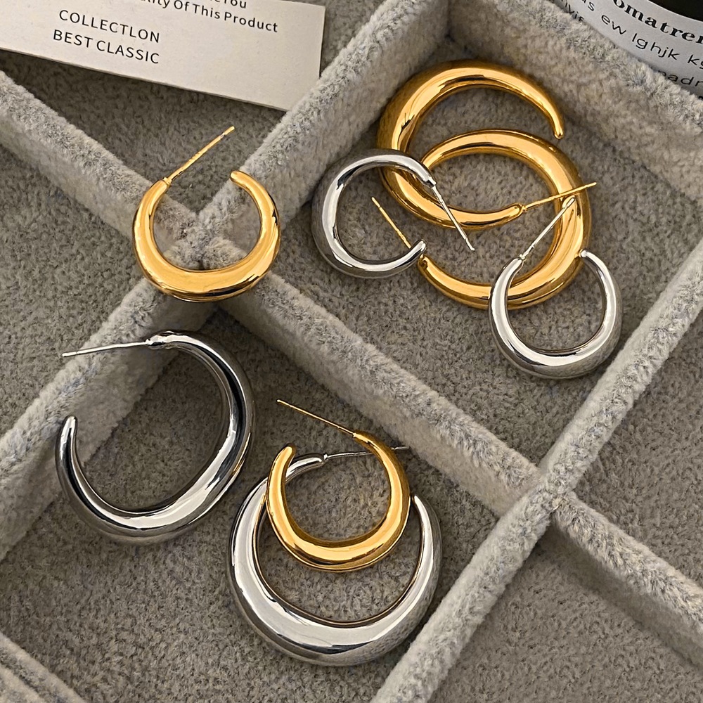 [OPALLINA] Anting "CRESCENT" - Anting Wanita Stud S925