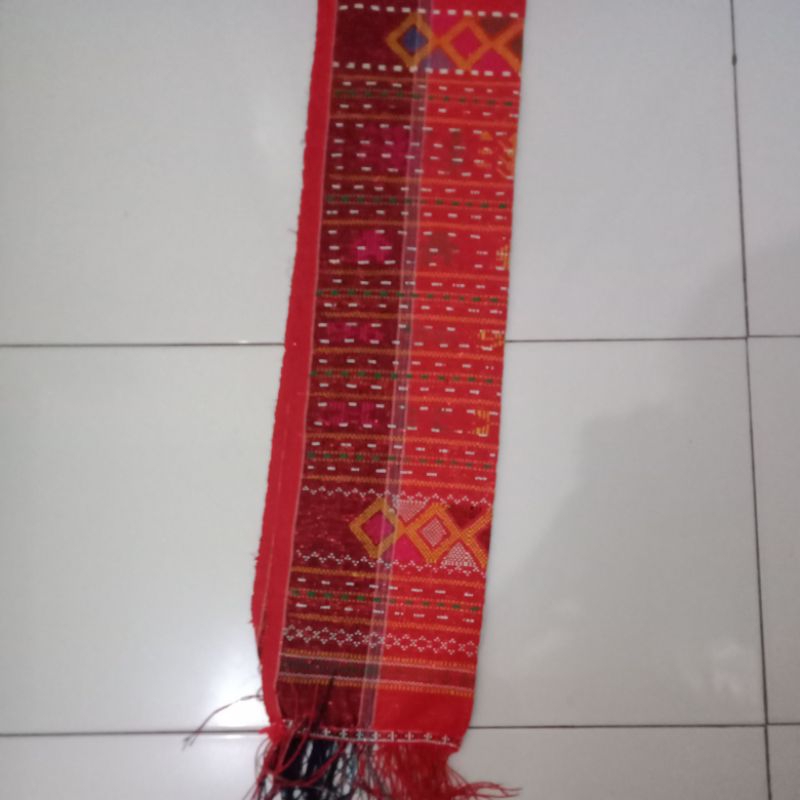 ulos Sadum hande hande atau ulos kecil