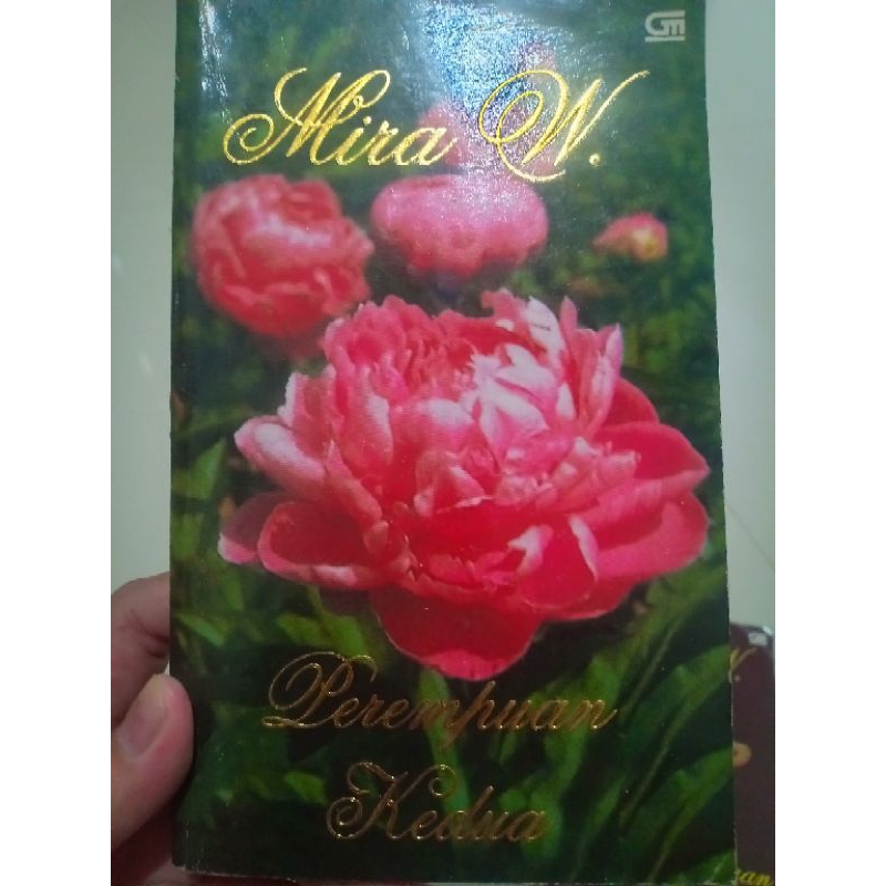 Novel Lawas Original Perempuan Kedua karya Mira W.