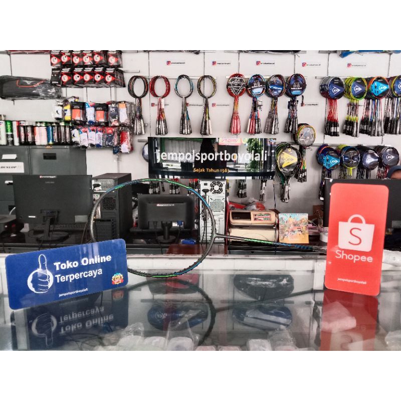 CUCI GUDANG 50% RAKET BADMINTON MIZUNO CARBOSONIC LITE II 2